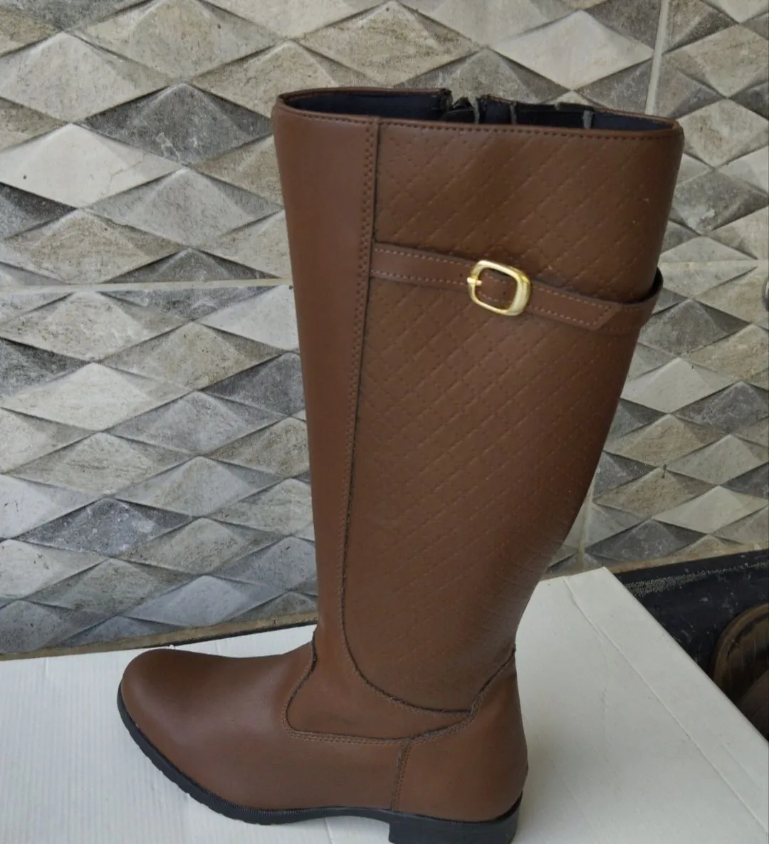Bota Cano Alto - Nova